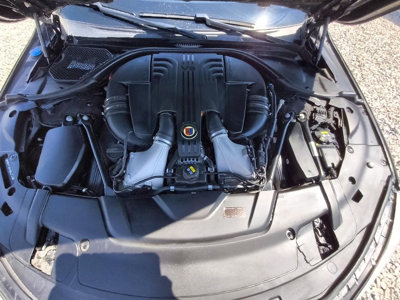 2017 BMW Seria 7 B7 - zdjęcie 11