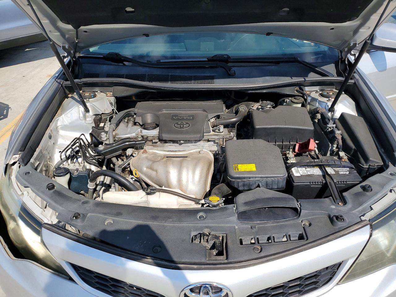 2013 Toyota Camry Se - zdjęcie 11