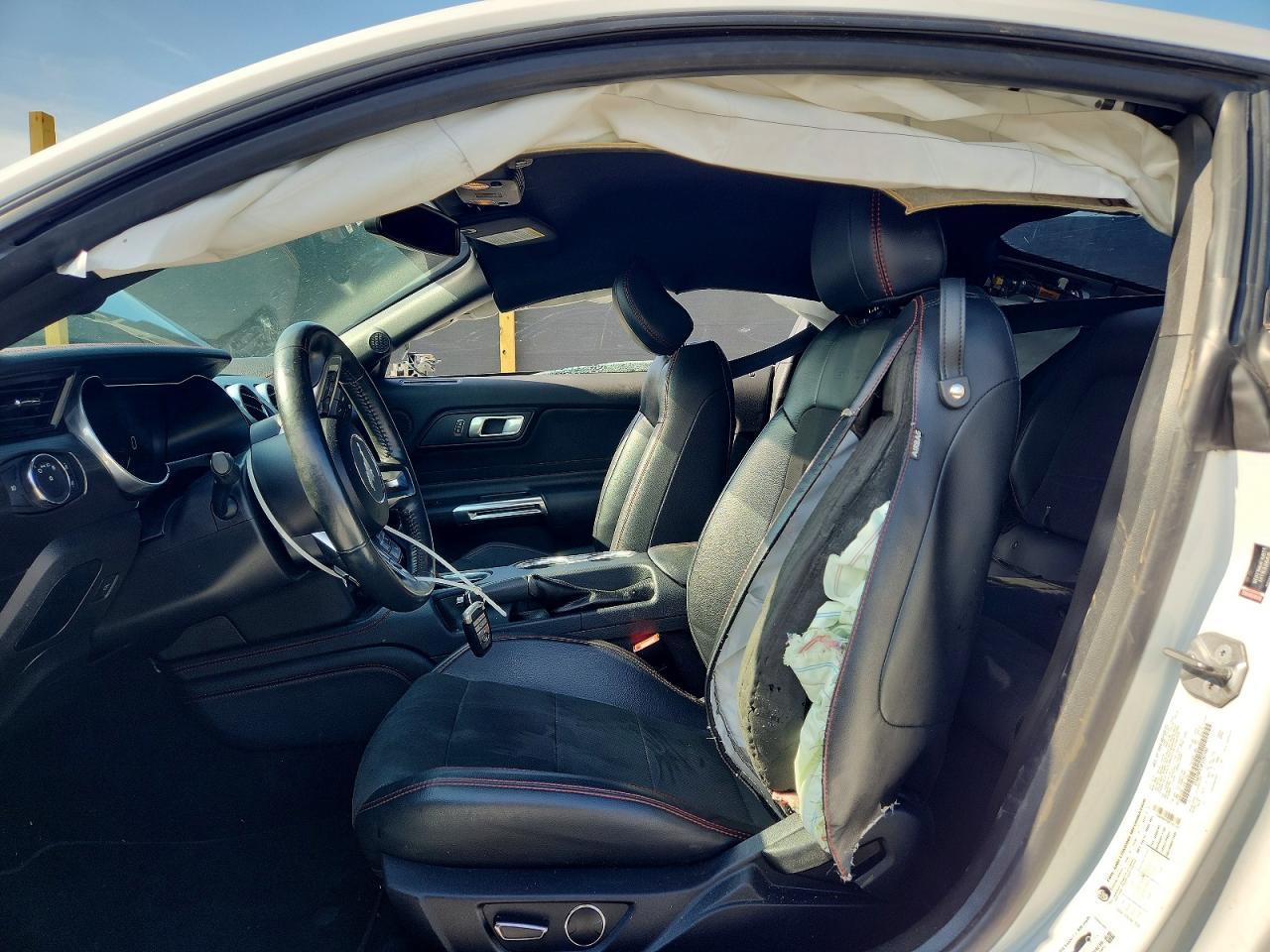 2019 Ford Mustang Gt - zdjęcie 7