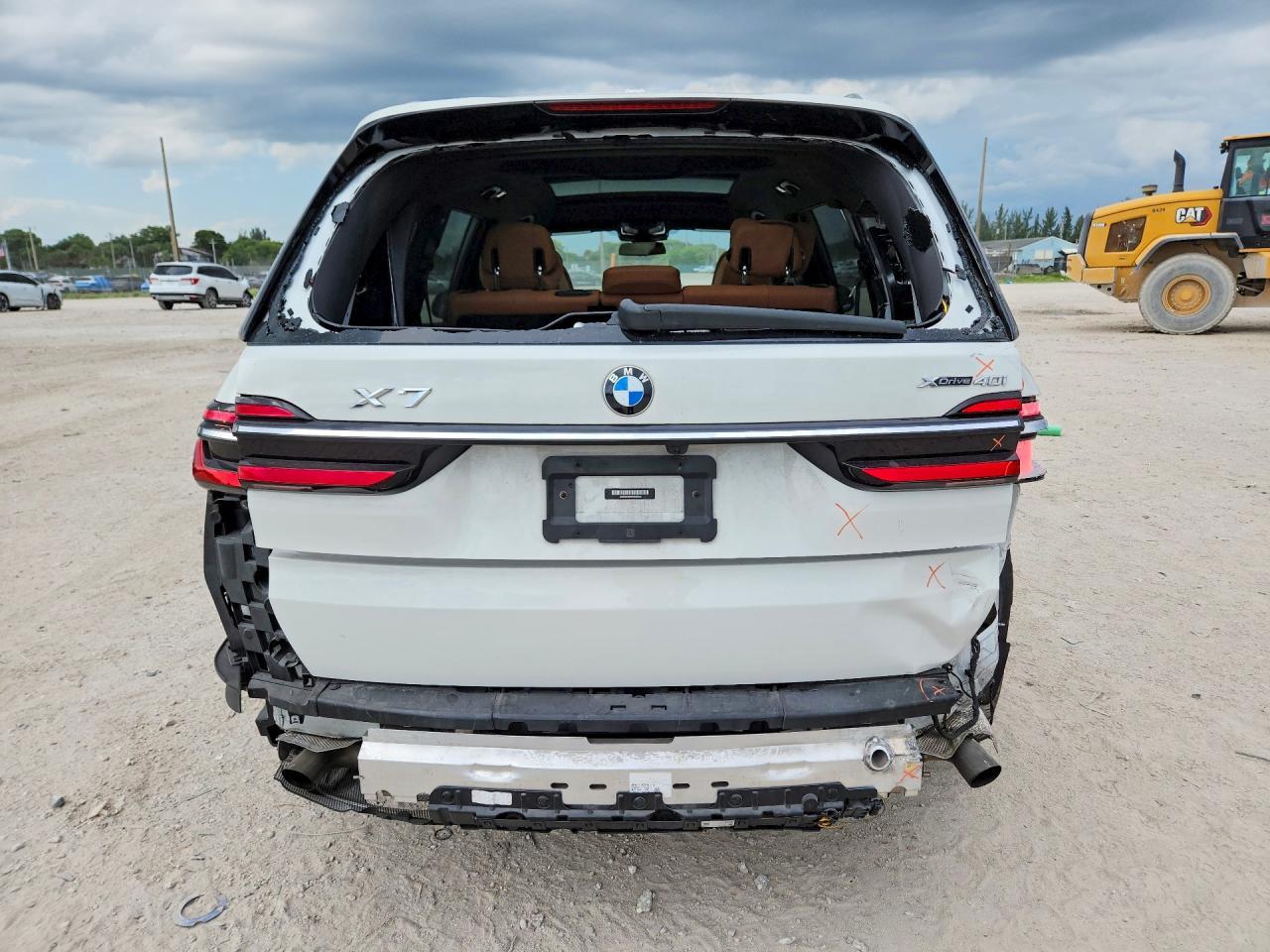 2024 BMW X7 xDrive40I - zdjęcie 6