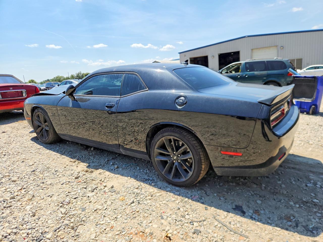 2019 Dodge Challenger R/T - zdjęcie 2
