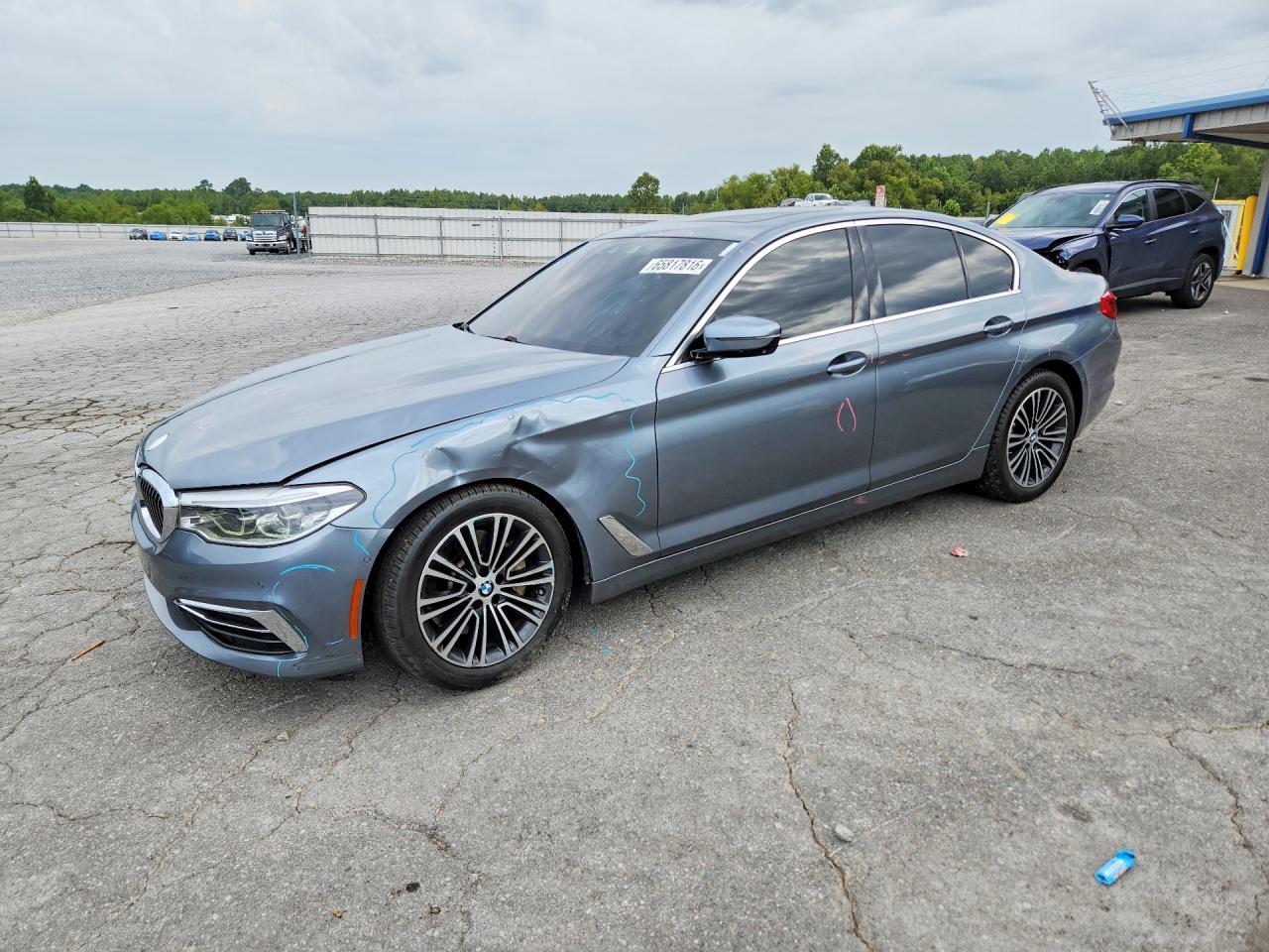 2019 BMW 530 I - zdjęcie główne