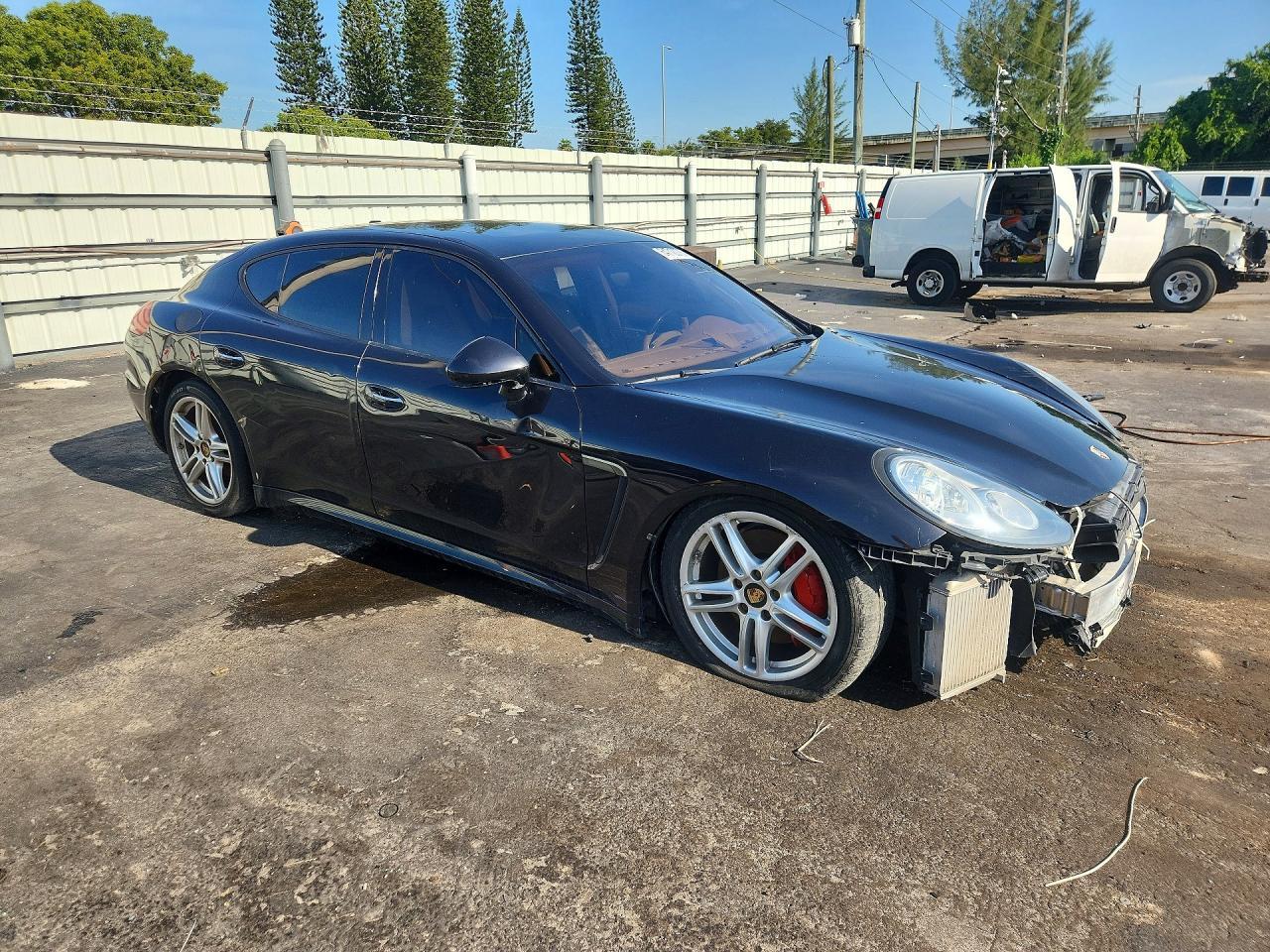 2014 Porsche Panamera S - zdjęcie 4