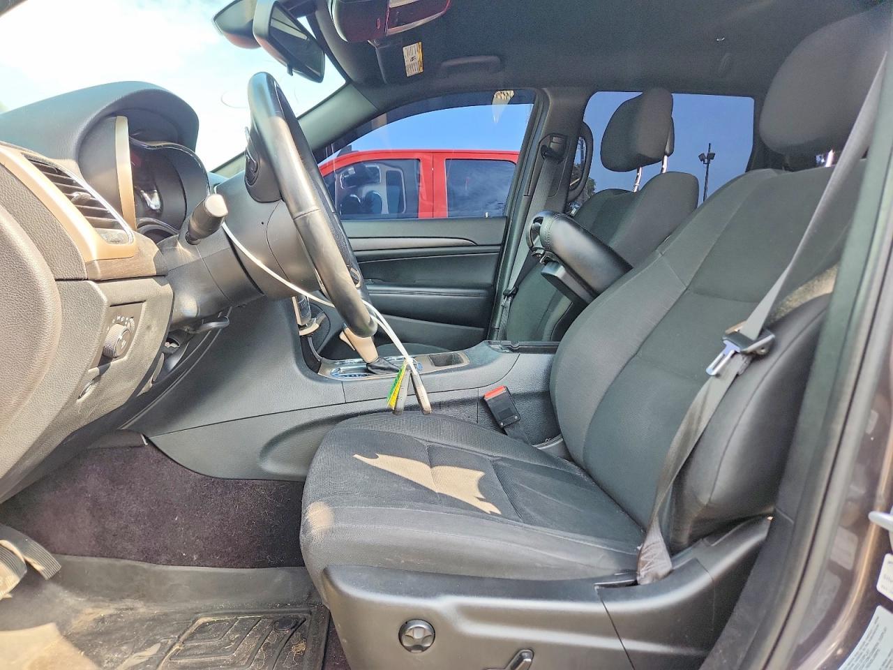 2016 Jeep Grand Cherokee Laredo - zdjęcie 7