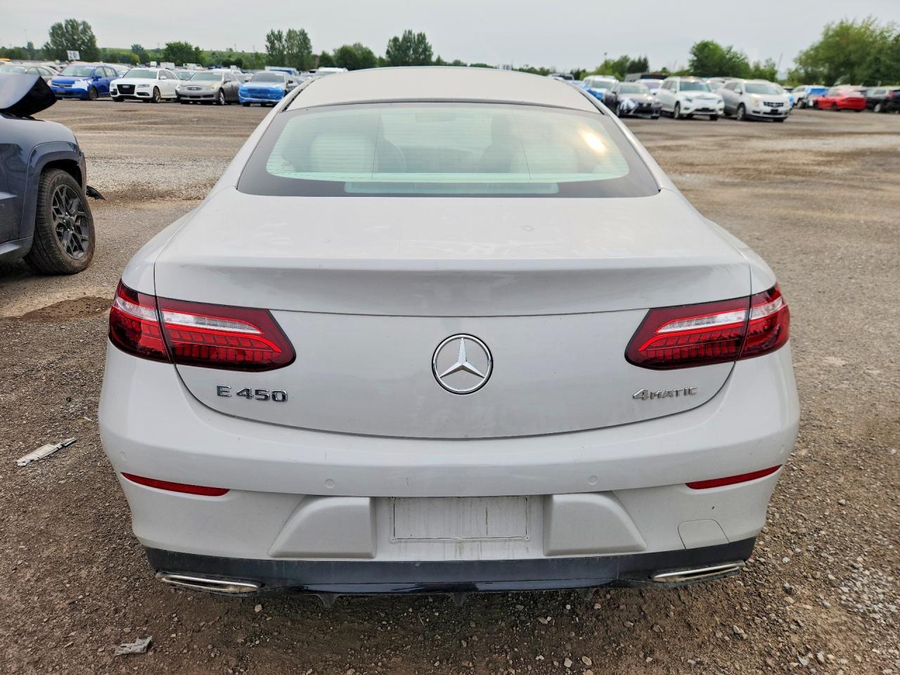 2023 Mercedes-Benz E 450 4Matic - zdjęcie 6