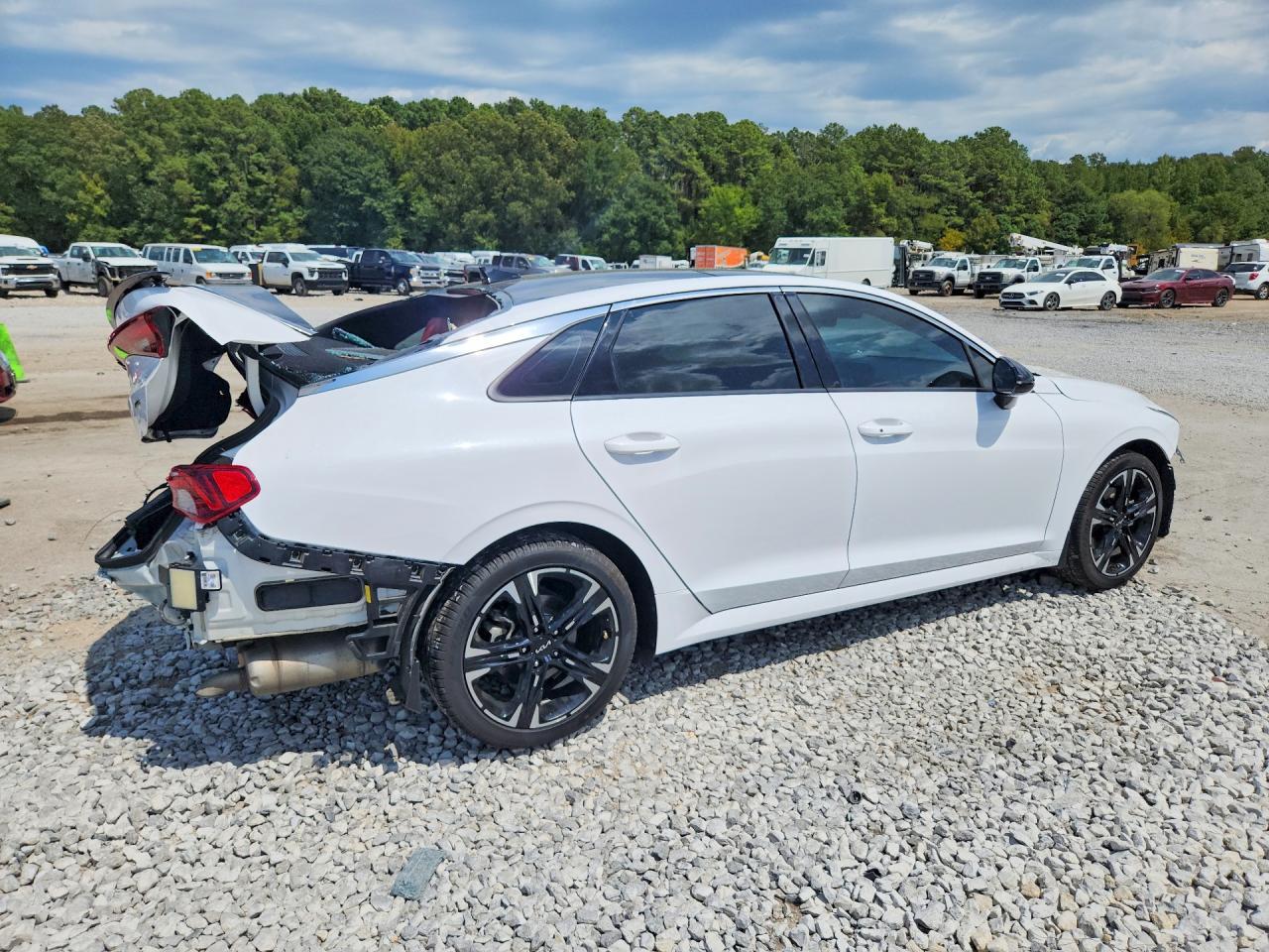 2024 Kia K5 Gt Line - zdjęcie 3