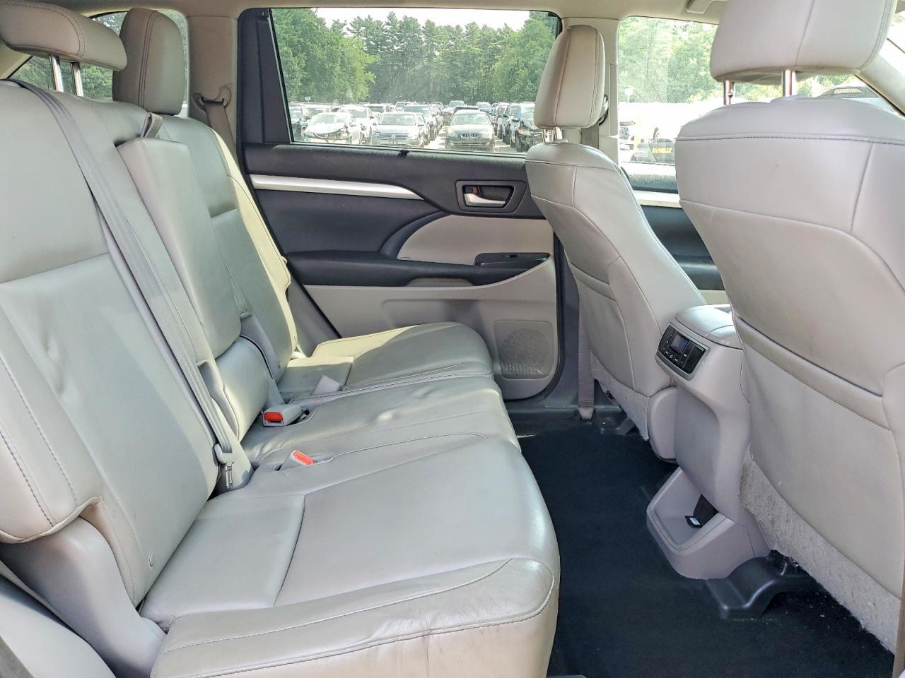 2016 Toyota Highlander Xle - zdjęcie 11