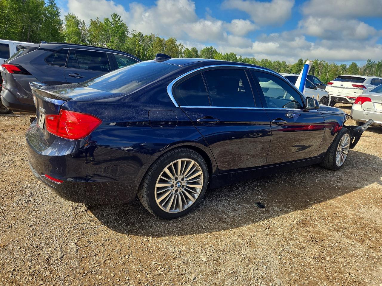2013 BMW Seria 3 328i - zdjęcie 3