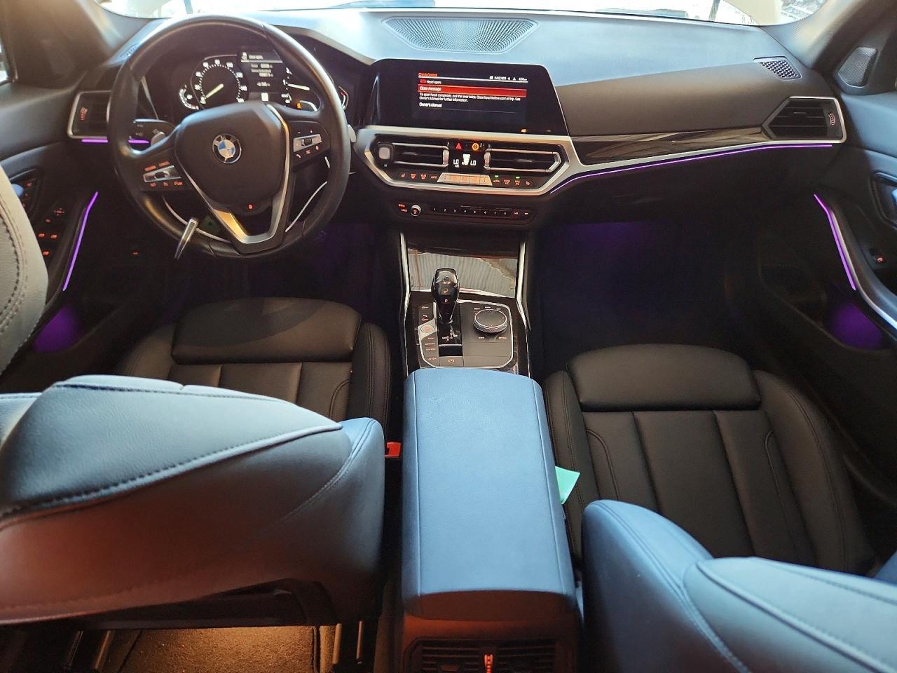2021 BMW 330I - zdjęcie 8
