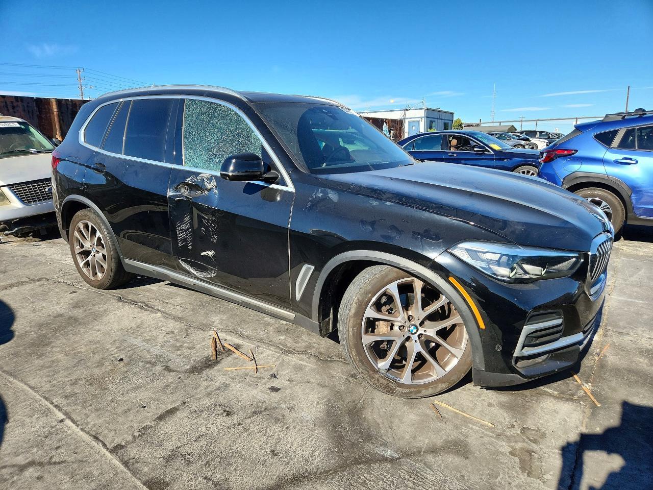 2022 BMW X5 xDrive40I - zdjęcie 4