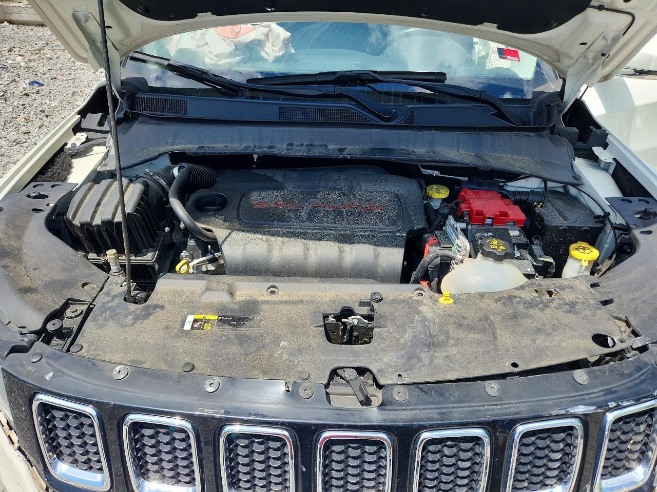 2021 Jeep Compass Limited - zdjęcie 12