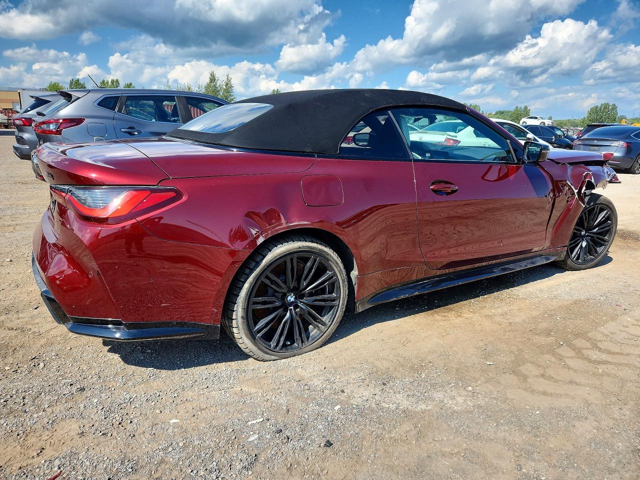 2022 BMW M4 Competition - zdjęcie 3