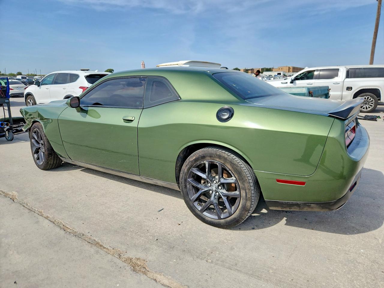 2021 Dodge Challenger Sxt - zdjęcie 2