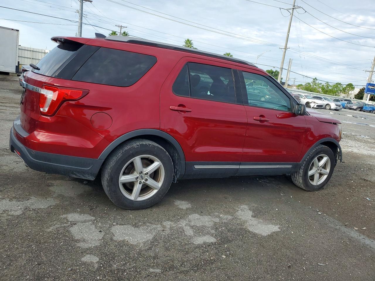 2018 Ford Explorer Xlt - zdjęcie 3
