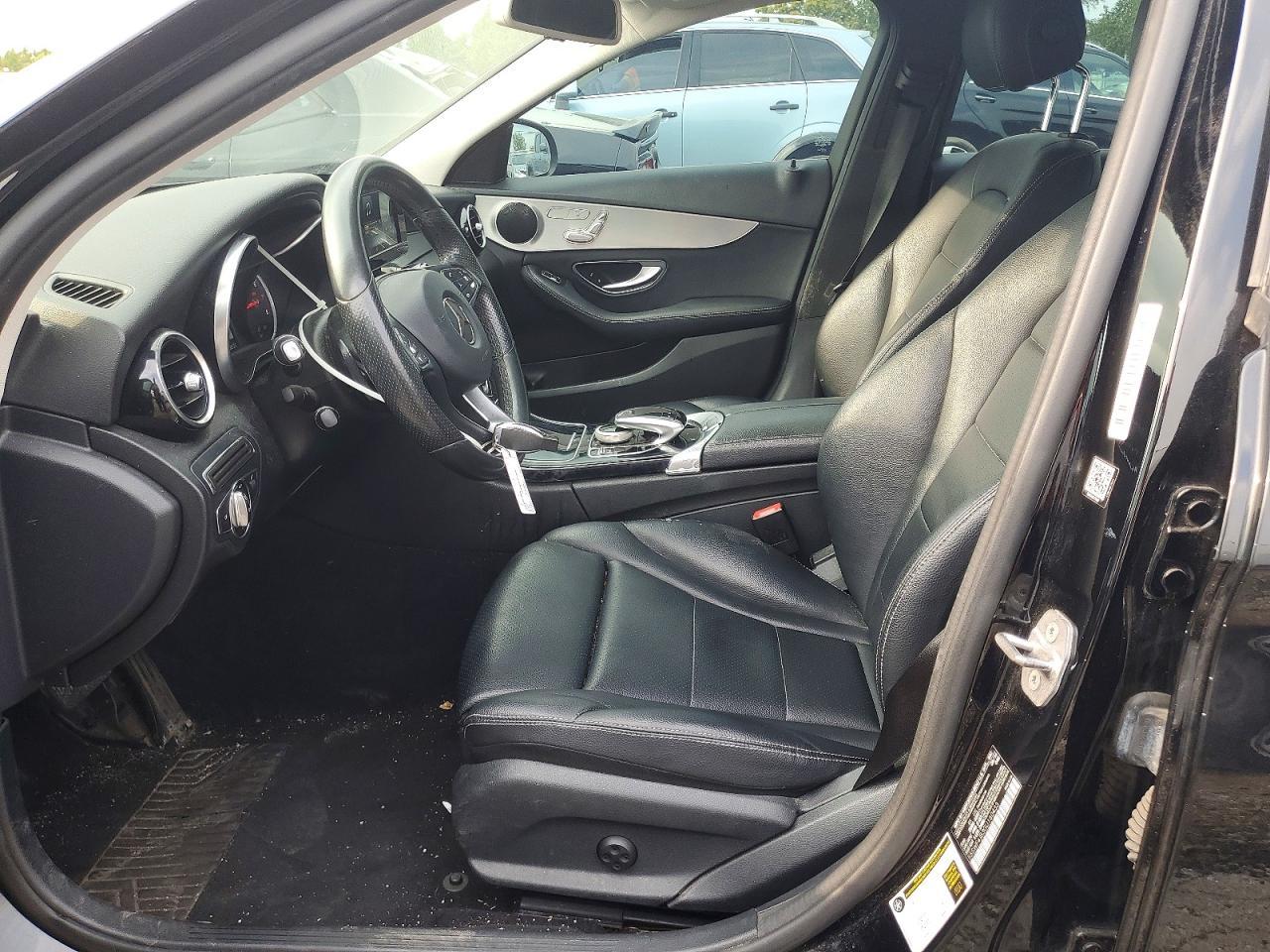 2016 Mercedes-Benz C 300 - zdjęcie 7