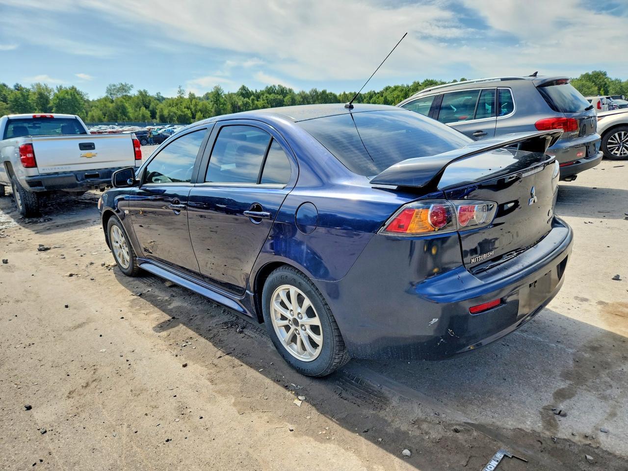 2014 Mitsubishi Lancer Es/Es Sport - zdjęcie 2