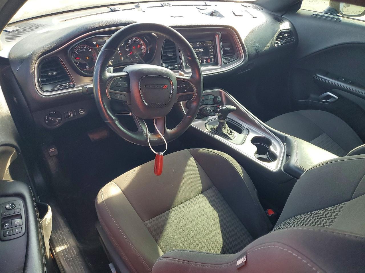 2019 Dodge Challenger R/T - zdjęcie 8