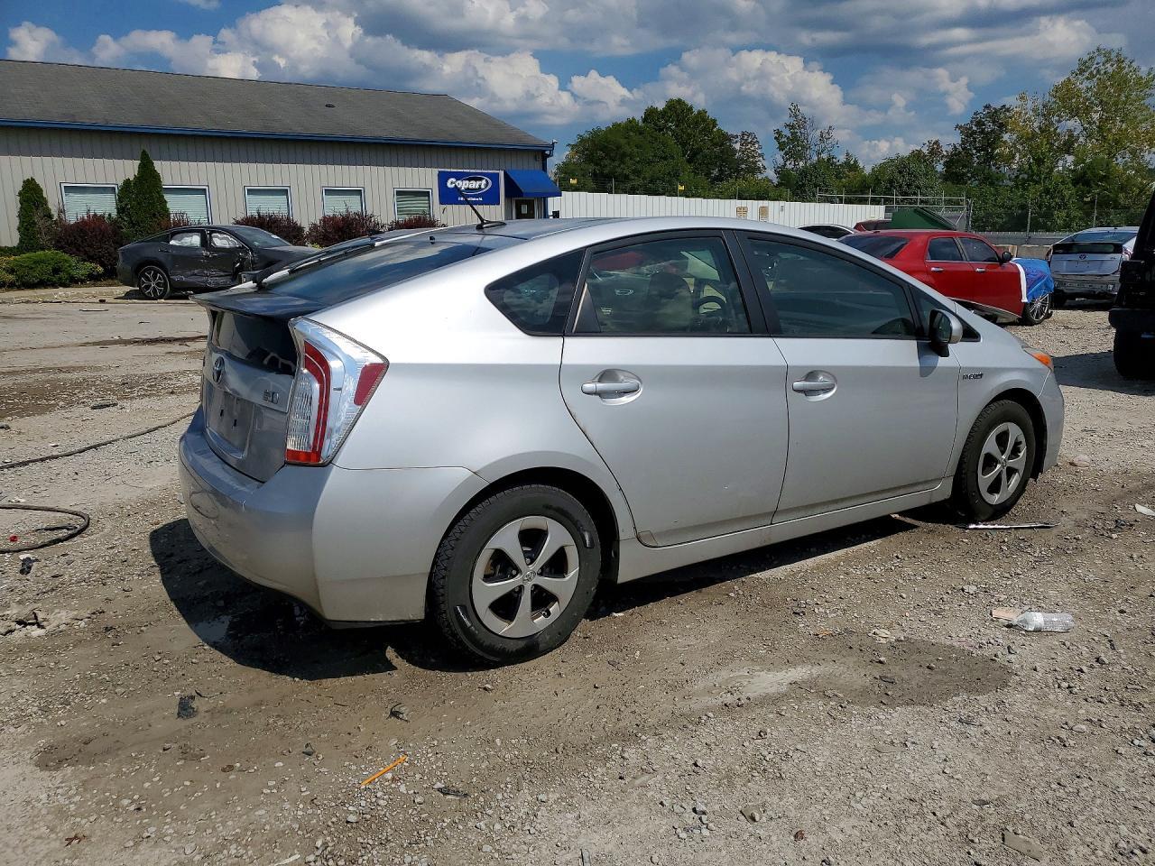 2015 Toyota Prius Three - zdjęcie 3