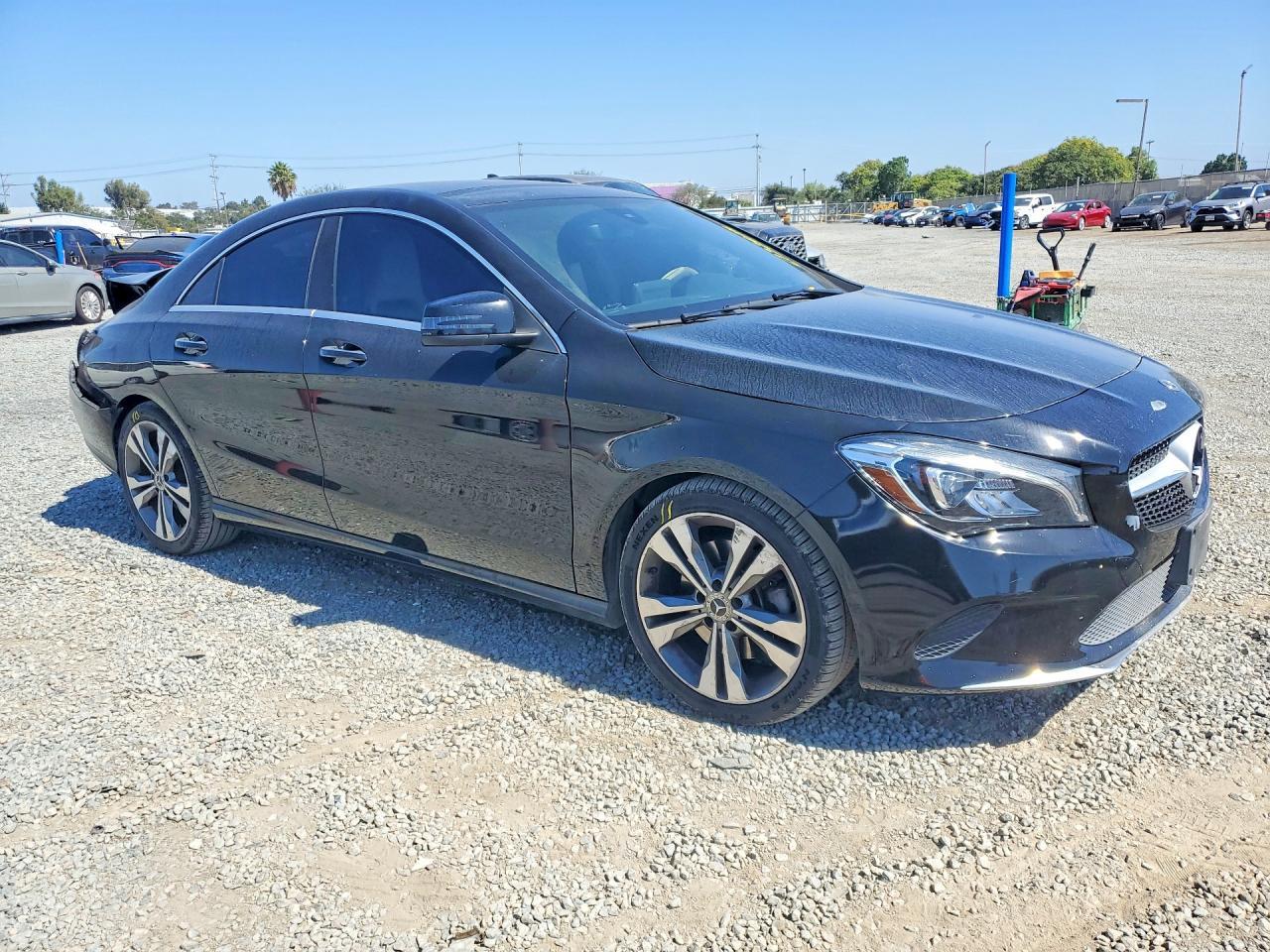 2019 Mercedes-Benz Cla 250 4Matic - zdjęcie 4