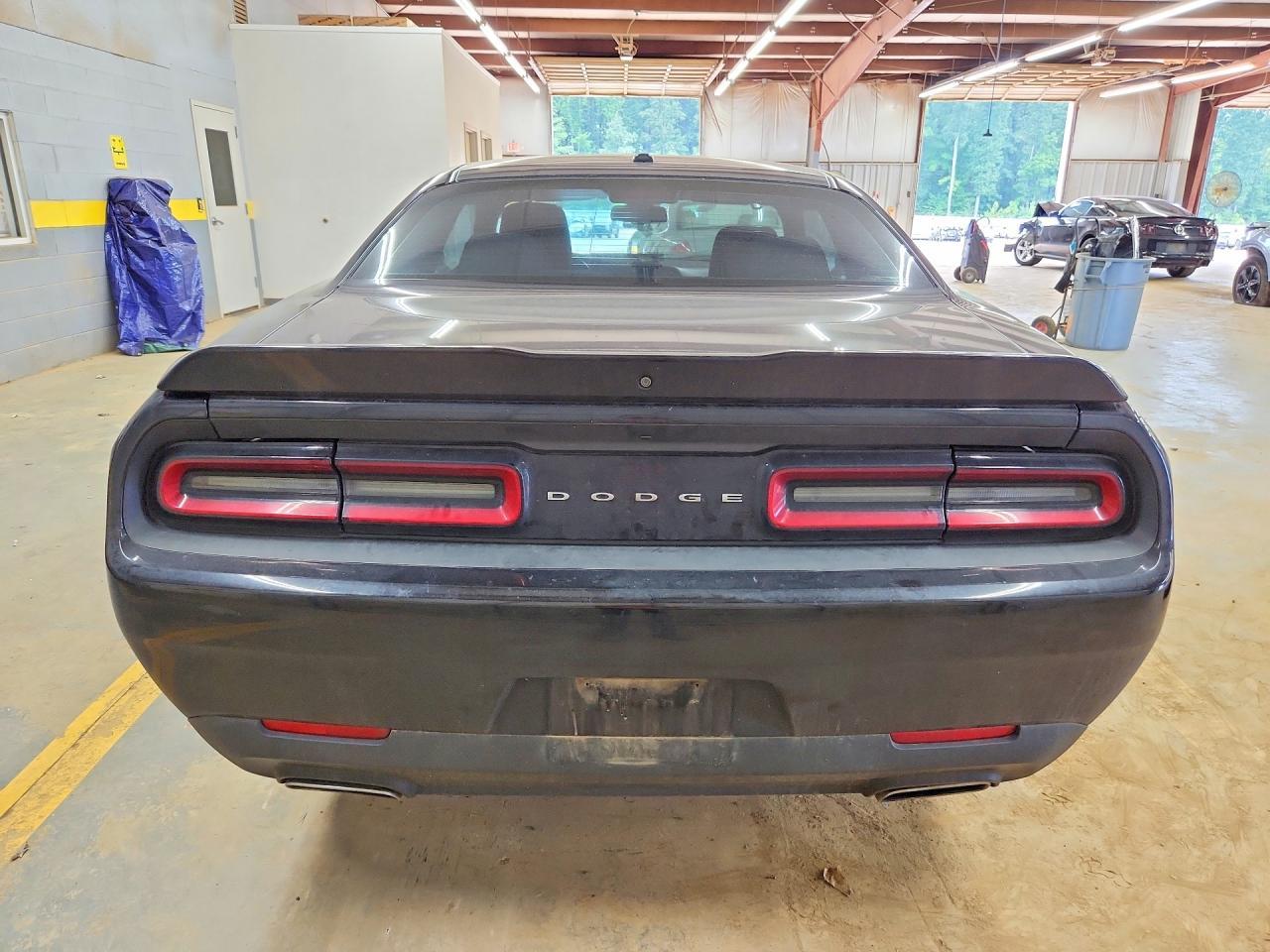 2018 Dodge Challenger Sxt - zdjęcie 6