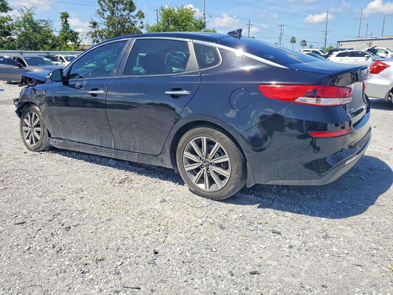 2019 Kia Optima Lx - zdjęcie 2