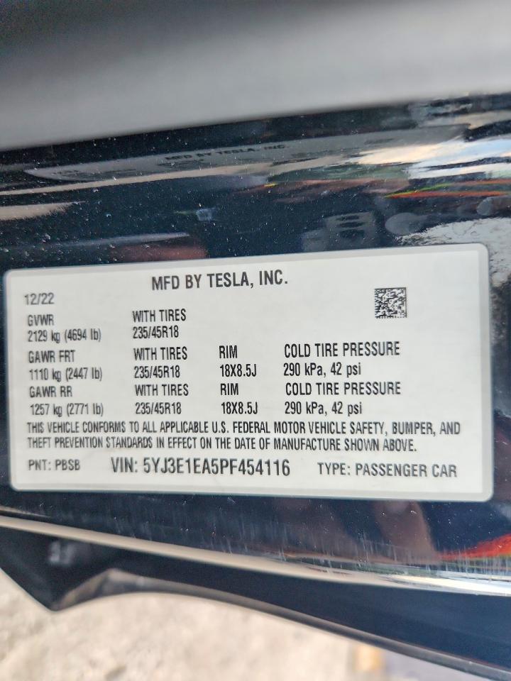 2023 Tesla Model 3 - zdjęcie 12
