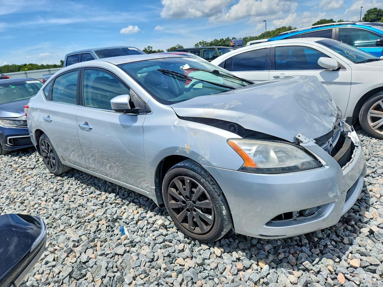 2014 Nissan Sentra S - zdjęcie 4