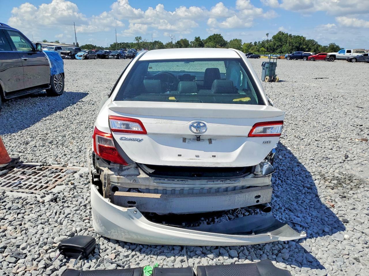 2013 Toyota Camry Se - zdjęcie 6