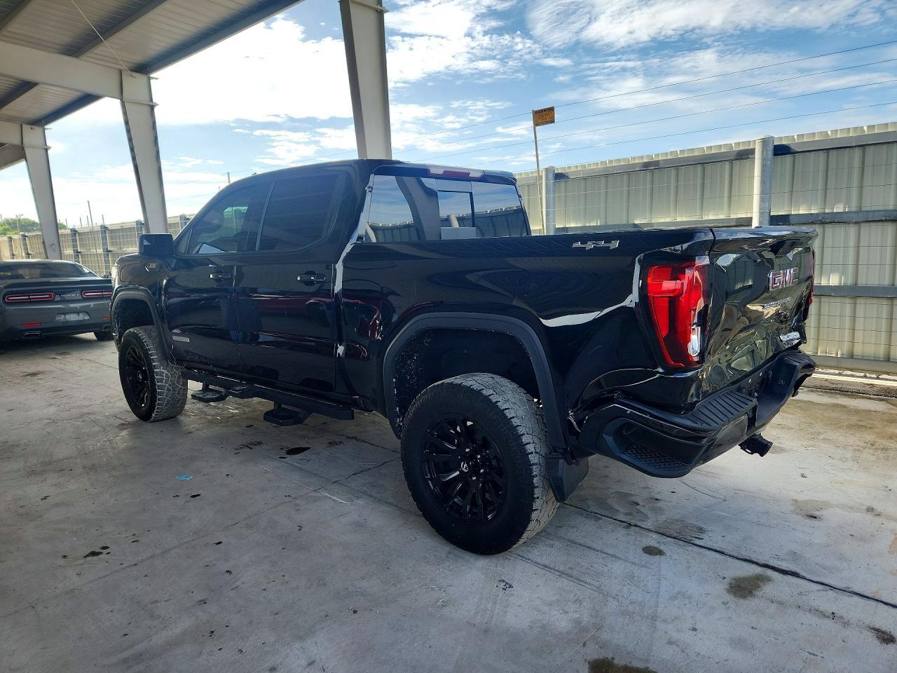 2020 GMC Sierra K1500 Elevation - zdjęcie 2