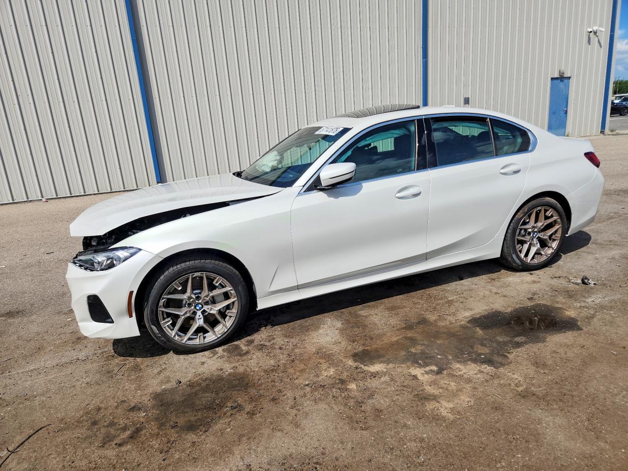 2026 BMW 330I - zdjęcie główne