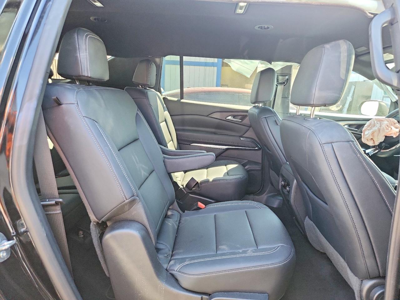 2026 Chevrolet Traverse Lt - zdjęcie 11