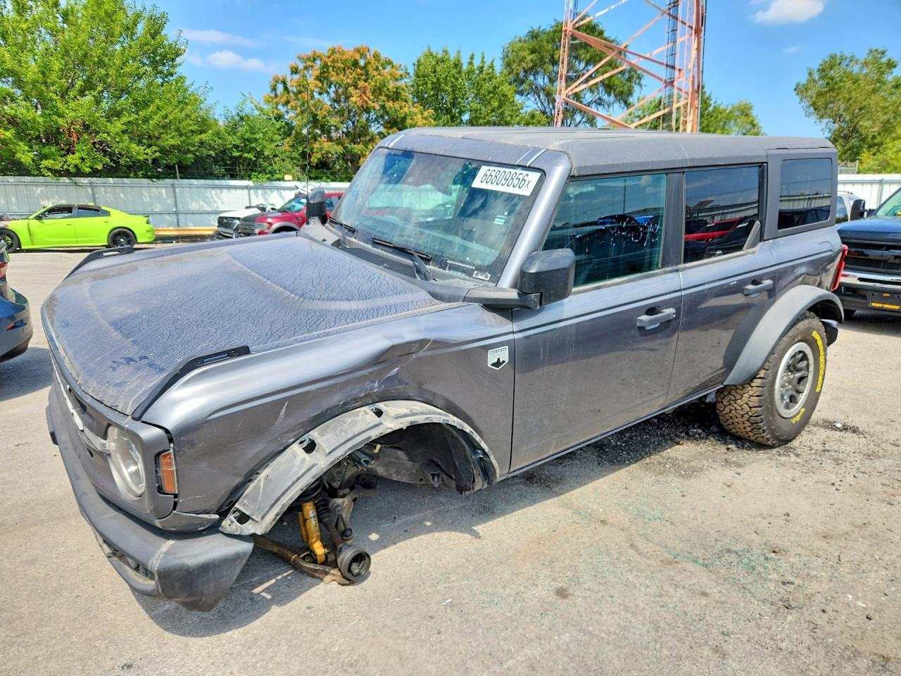 2023 Ford Bronco Big Bend - zdjęcie główne