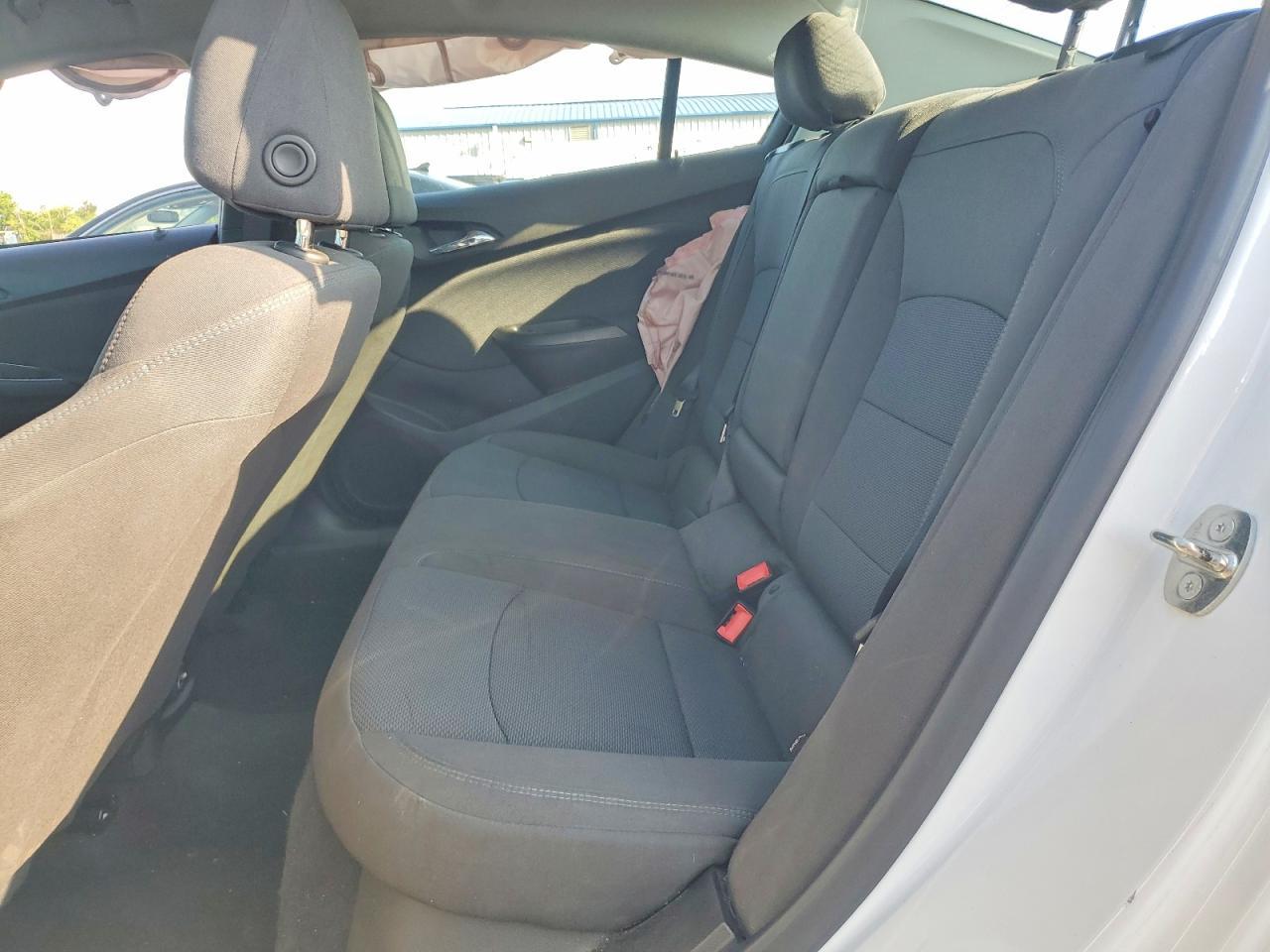 2019 Chevrolet Cruze Lt - zdjęcie 10