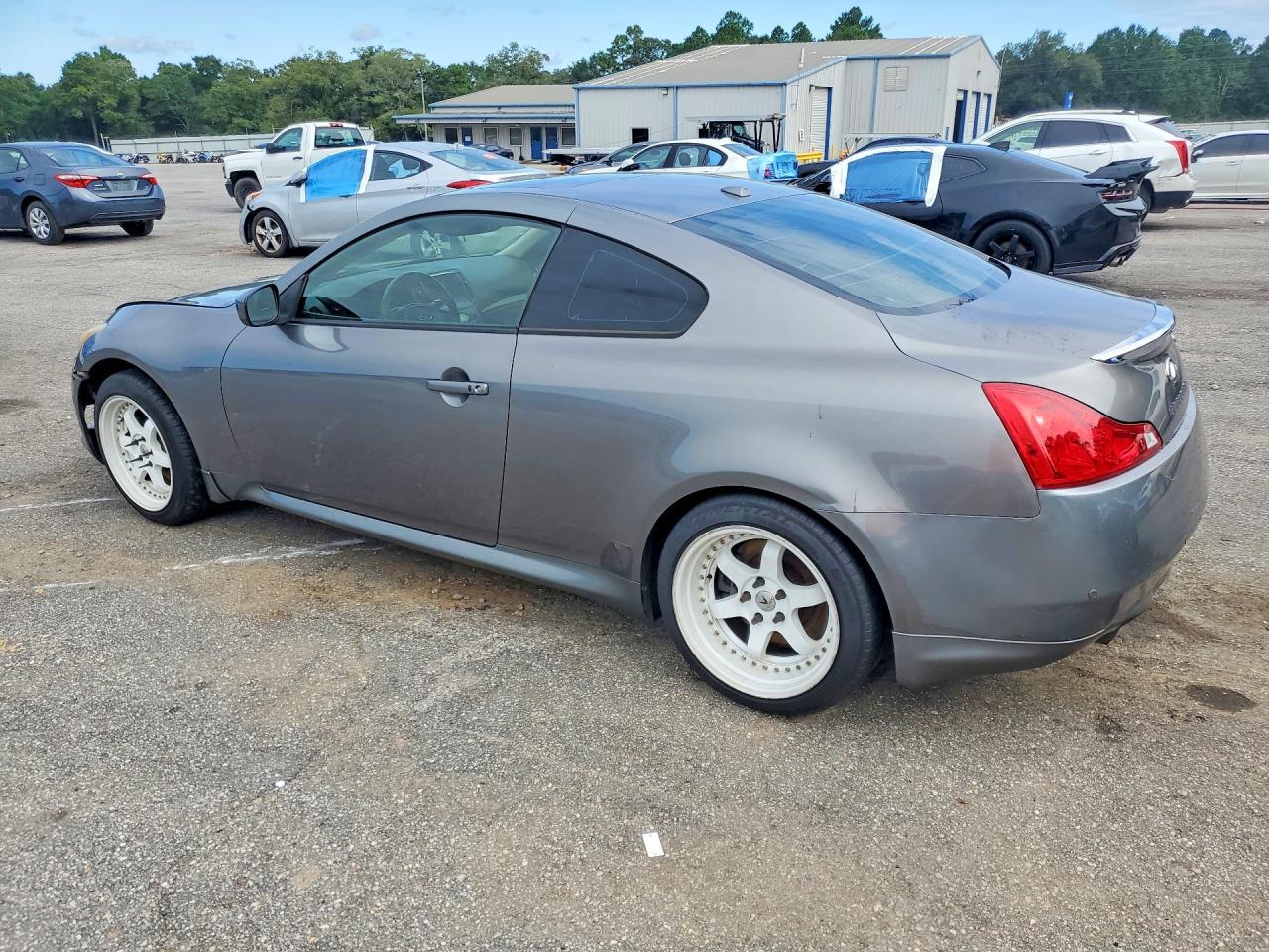 2013 Infiniti G37 Coupe Journey - zdjęcie 2