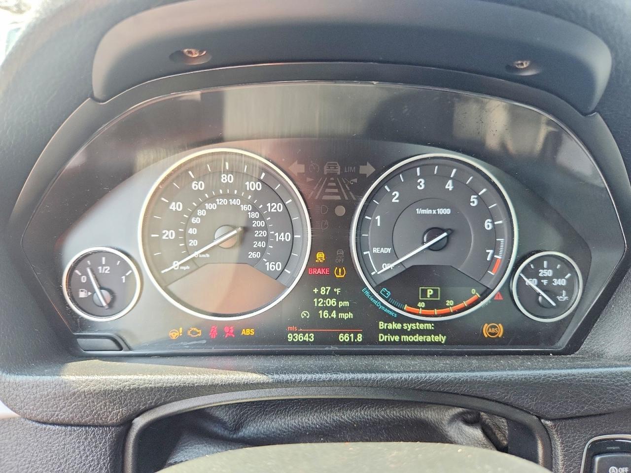 2013 BMW Seria 3 328i - zdjęcie 9