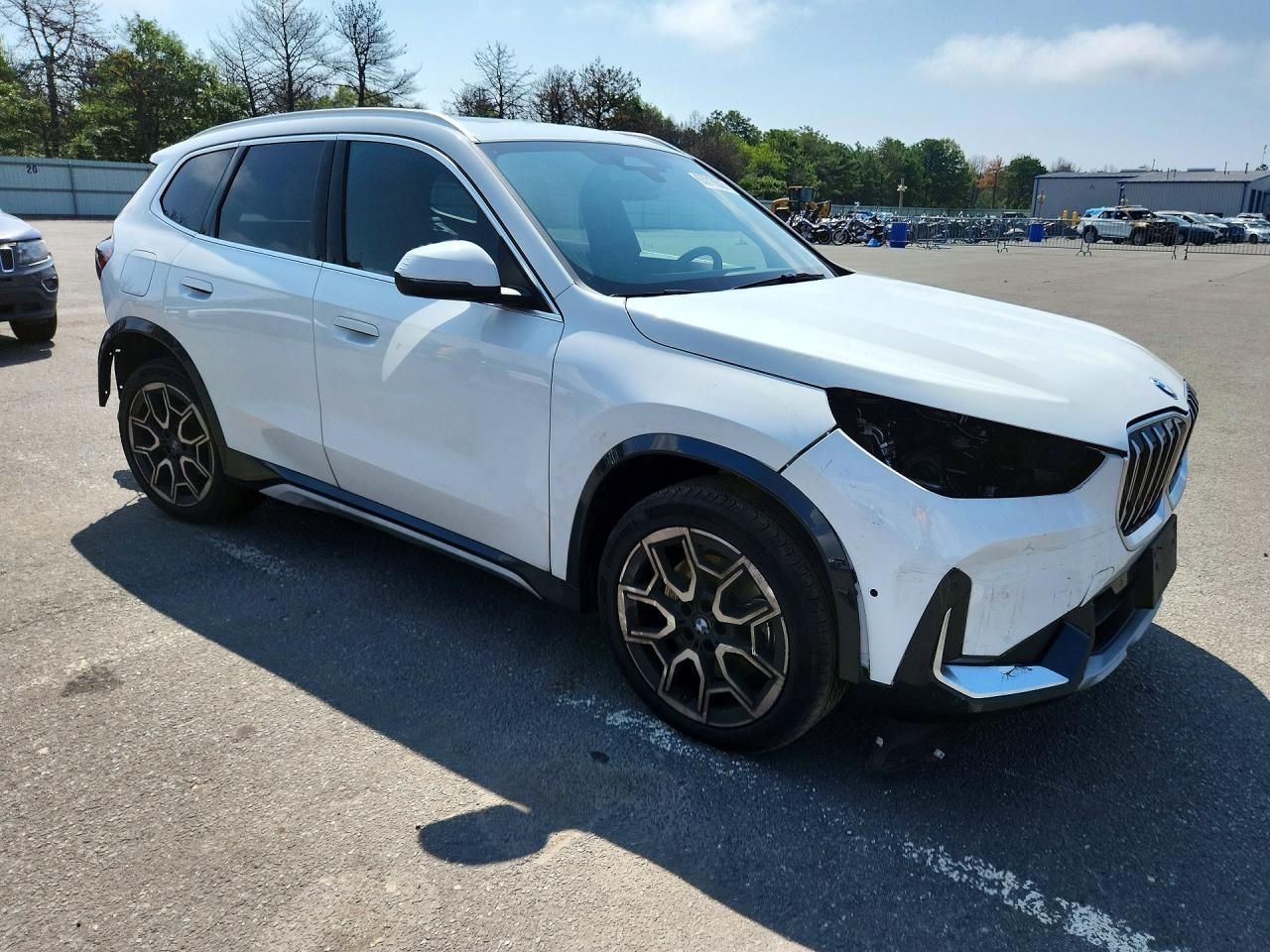 2025 BMW X1 xDrive28I - zdjęcie 4
