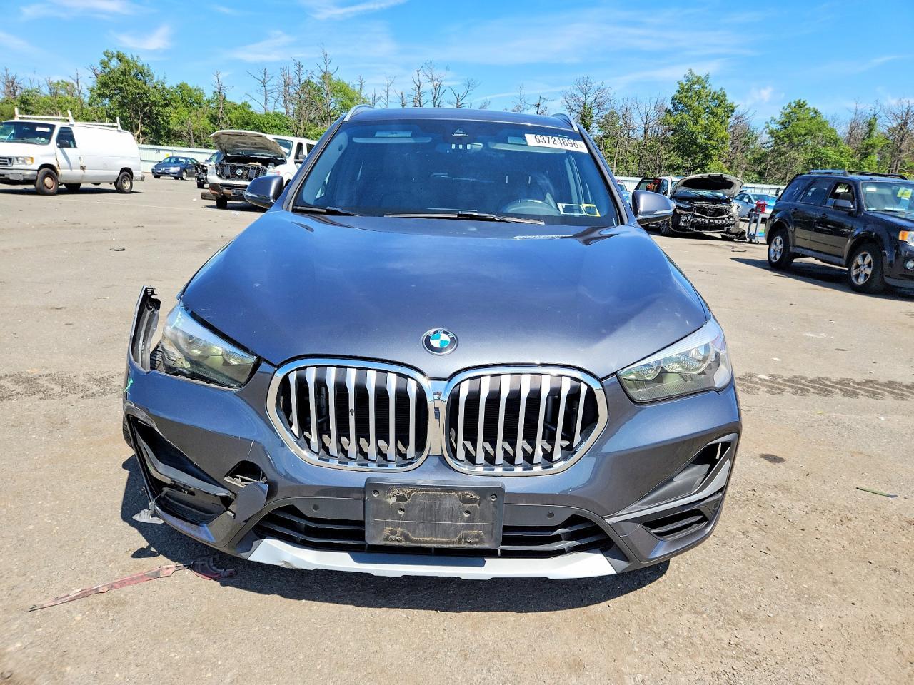BMW X1 - zdjęcie 5
