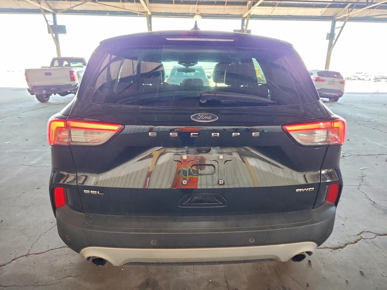 2021 Ford Escape Sel - zdjęcie 6