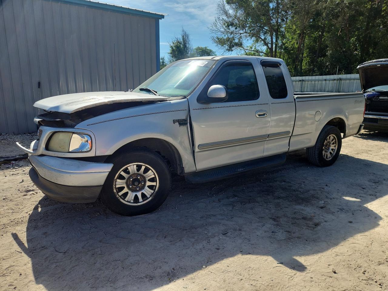 2020 Ford F150 - zdjęcie główne