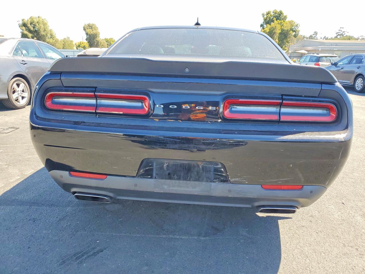 2016 Dodge Challenger R/T Scat Pack - zdjęcie 6