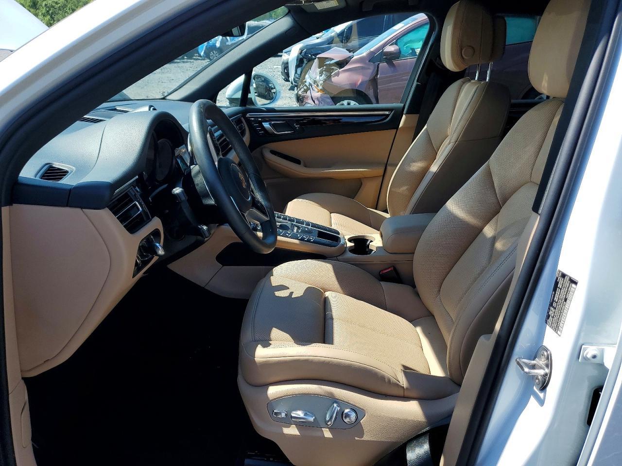 2021 Porsche Macan - zdjęcie 7