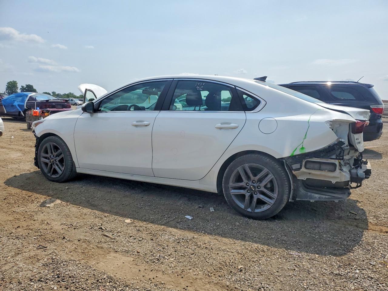 2021 Kia Forte Ex - zdjęcie 2