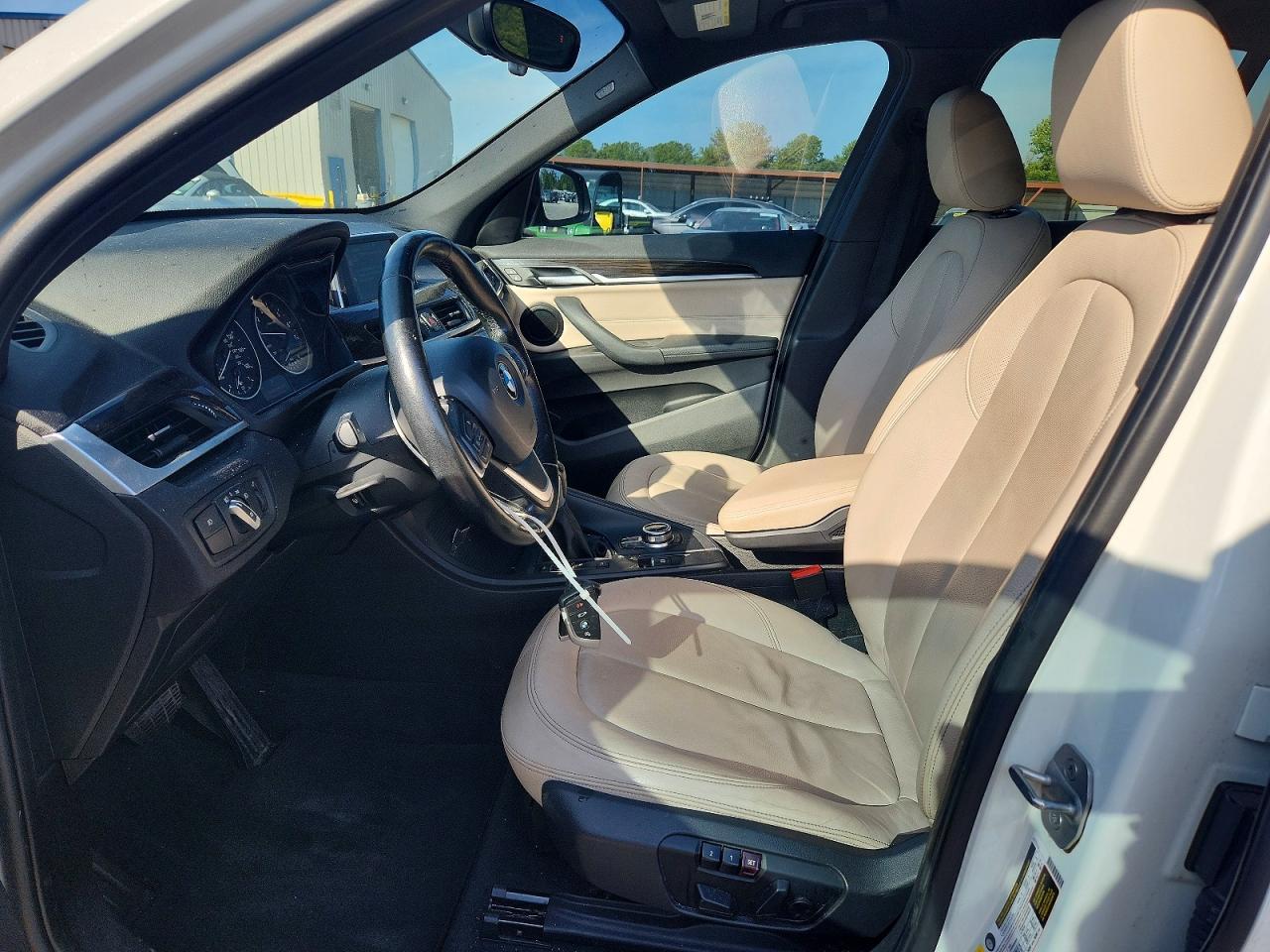 2017 BMW X1 xDrive28I - zdjęcie 7