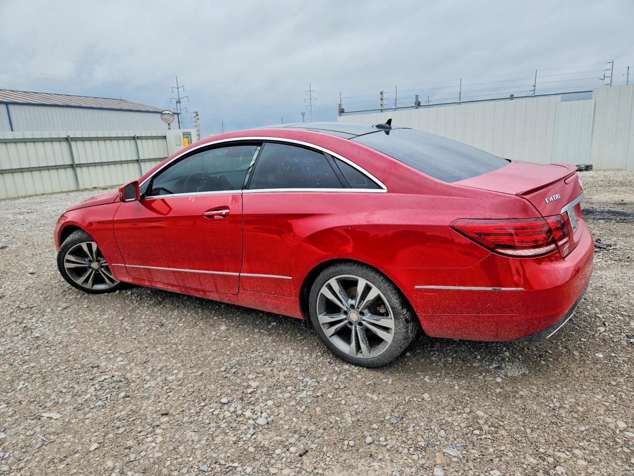 2016 Mercedes-Benz E 400 - zdjęcie 2