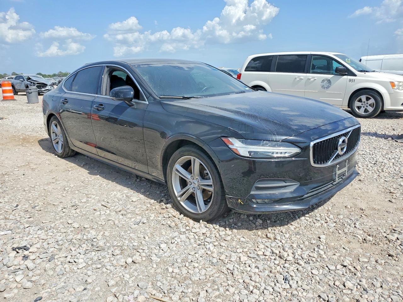 2019 Volvo S90 T5 Momentum - zdjęcie 4