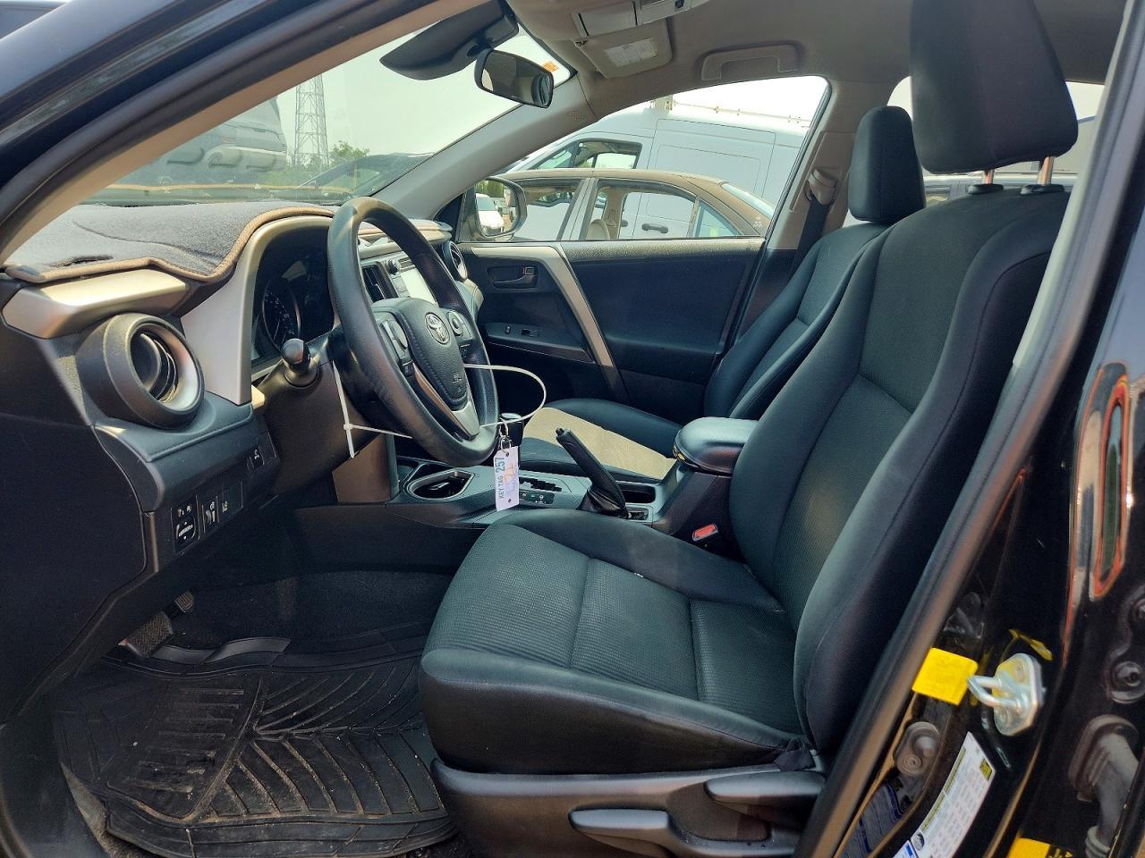 2017 Toyota Rav4 Le - zdjęcie 7