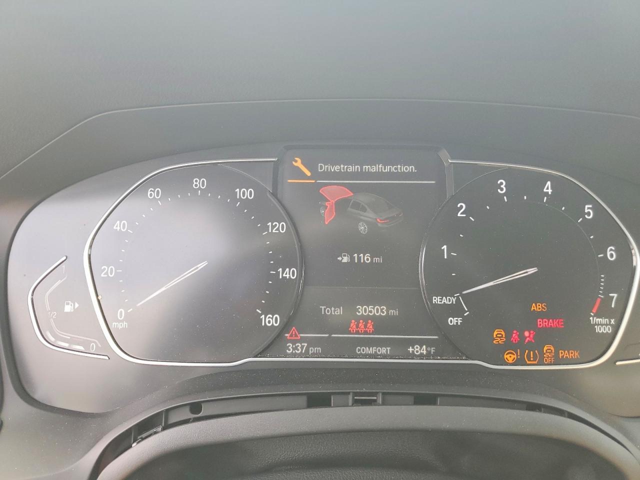2021 BMW Seria 3 330i - zdjęcie 9