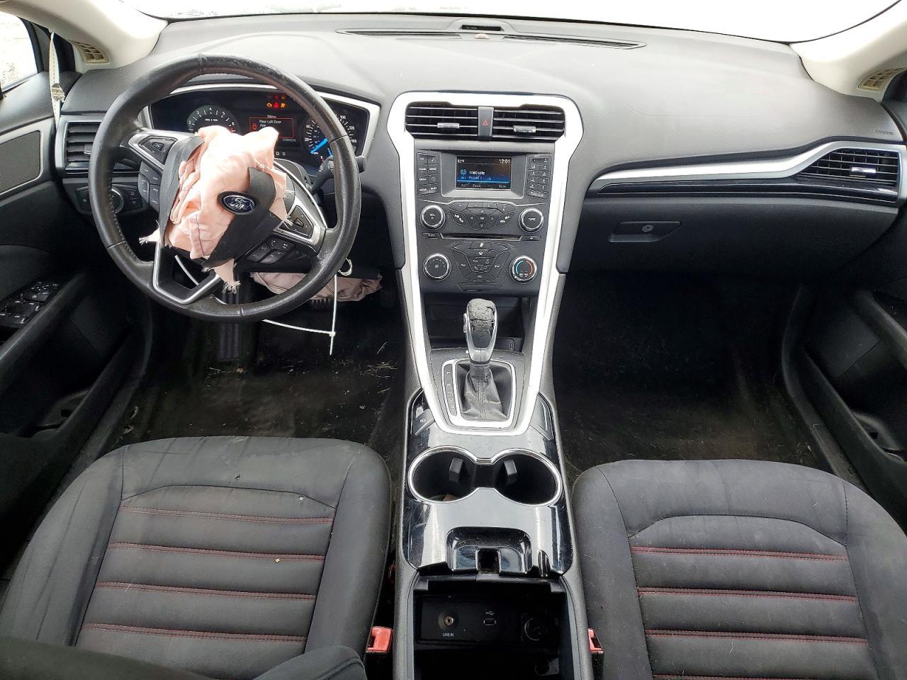 2015 Ford Fusion Se - zdjęcie 8