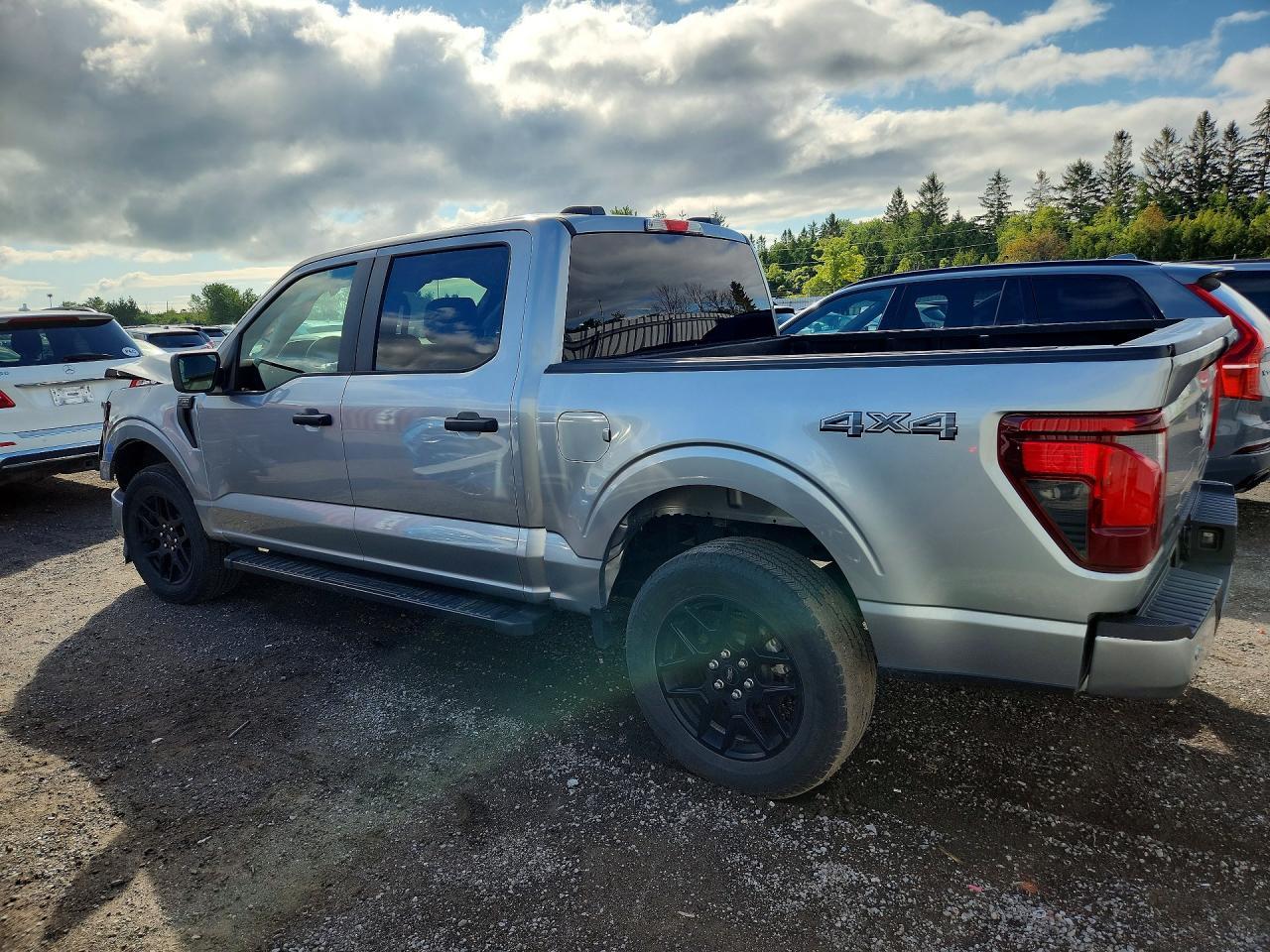2025 Ford F150 Stx - zdjęcie 2