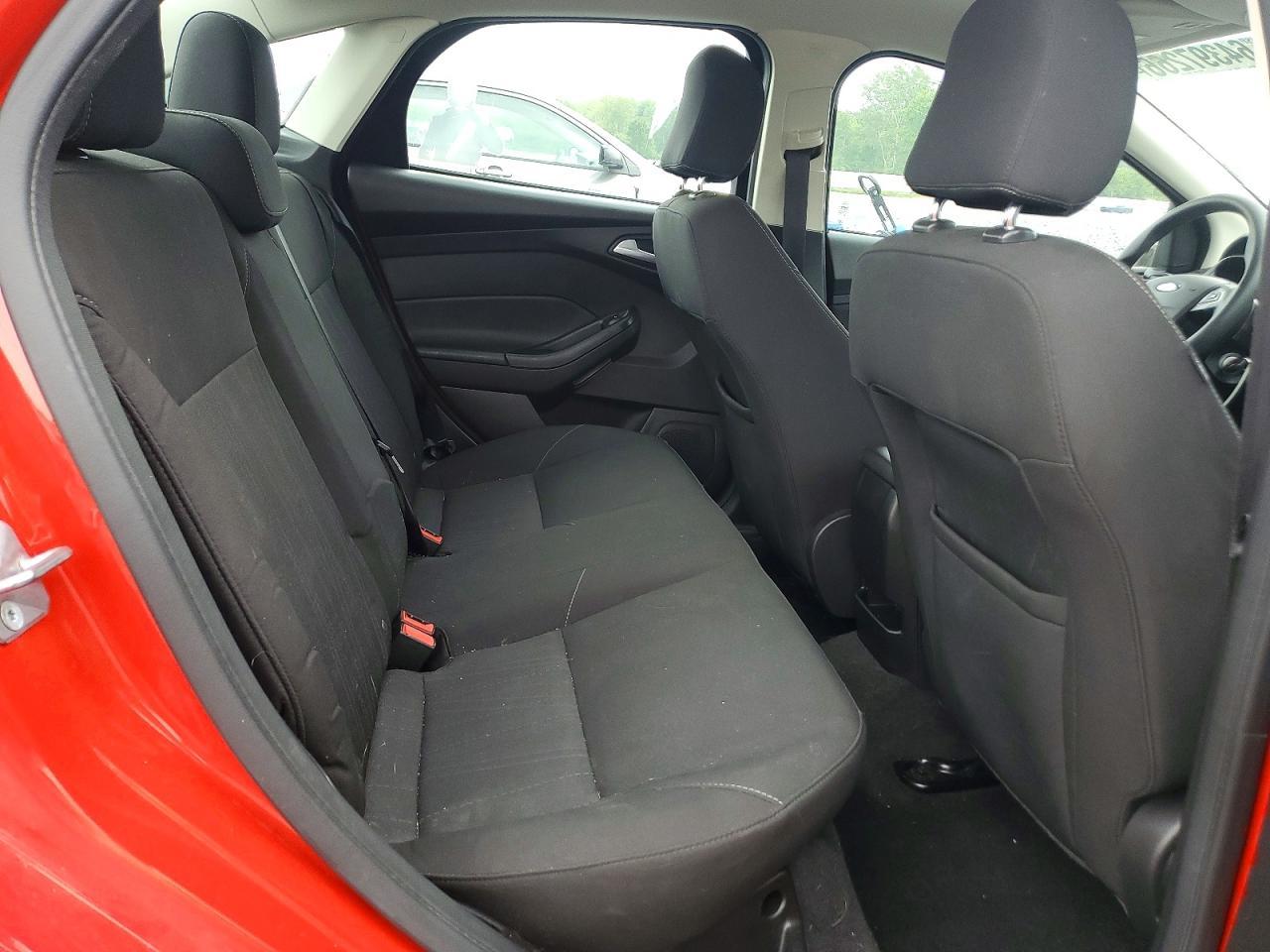 2016 Ford Focus Se - zdjęcie 10